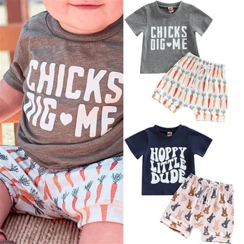 Летняя одежда для маленьких мальчиков, комплекты детской одежды, топы с короткими рукавами и буквенным принтом для мальчиков + шорты с принтом кролика / моркови